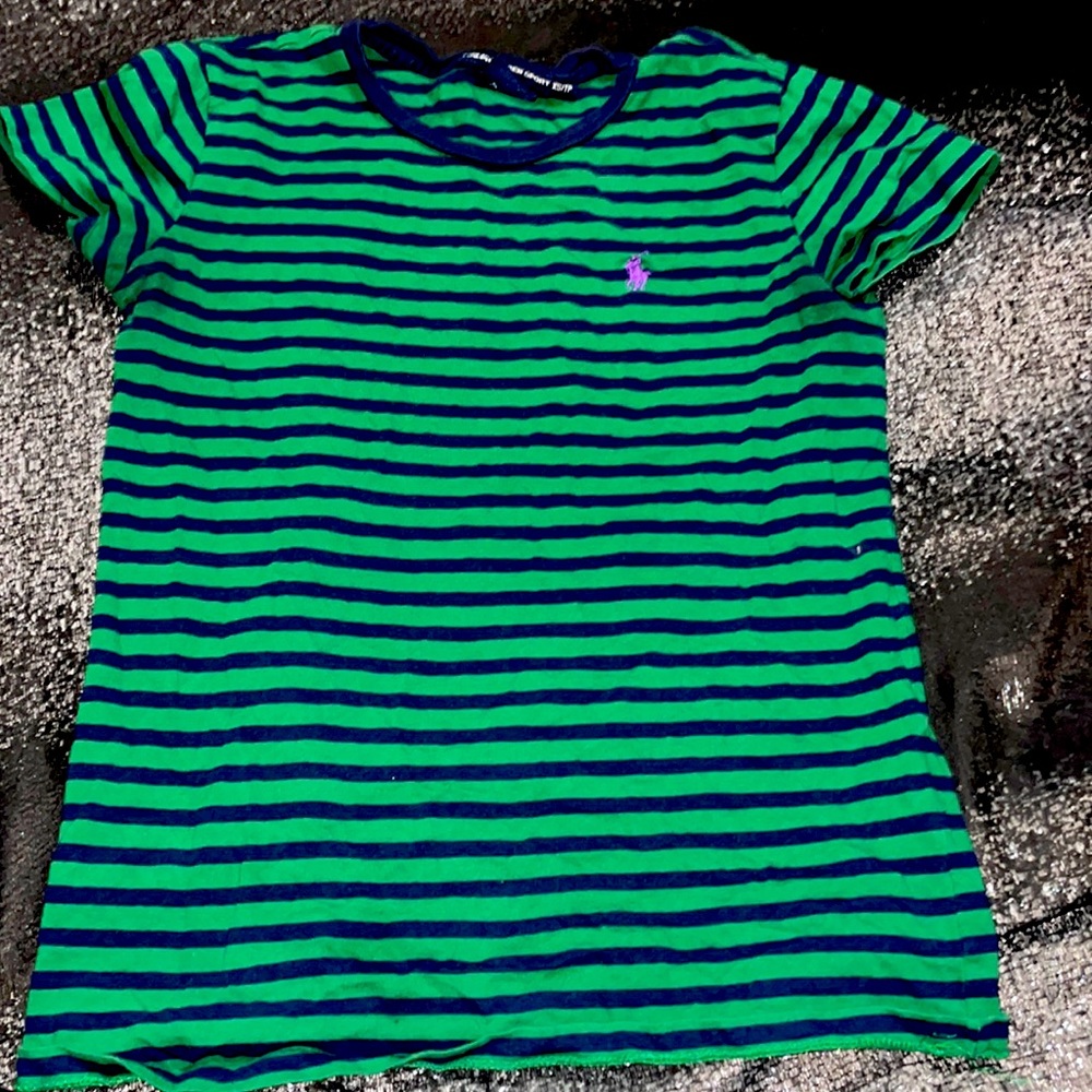 Polo t shirt size xs